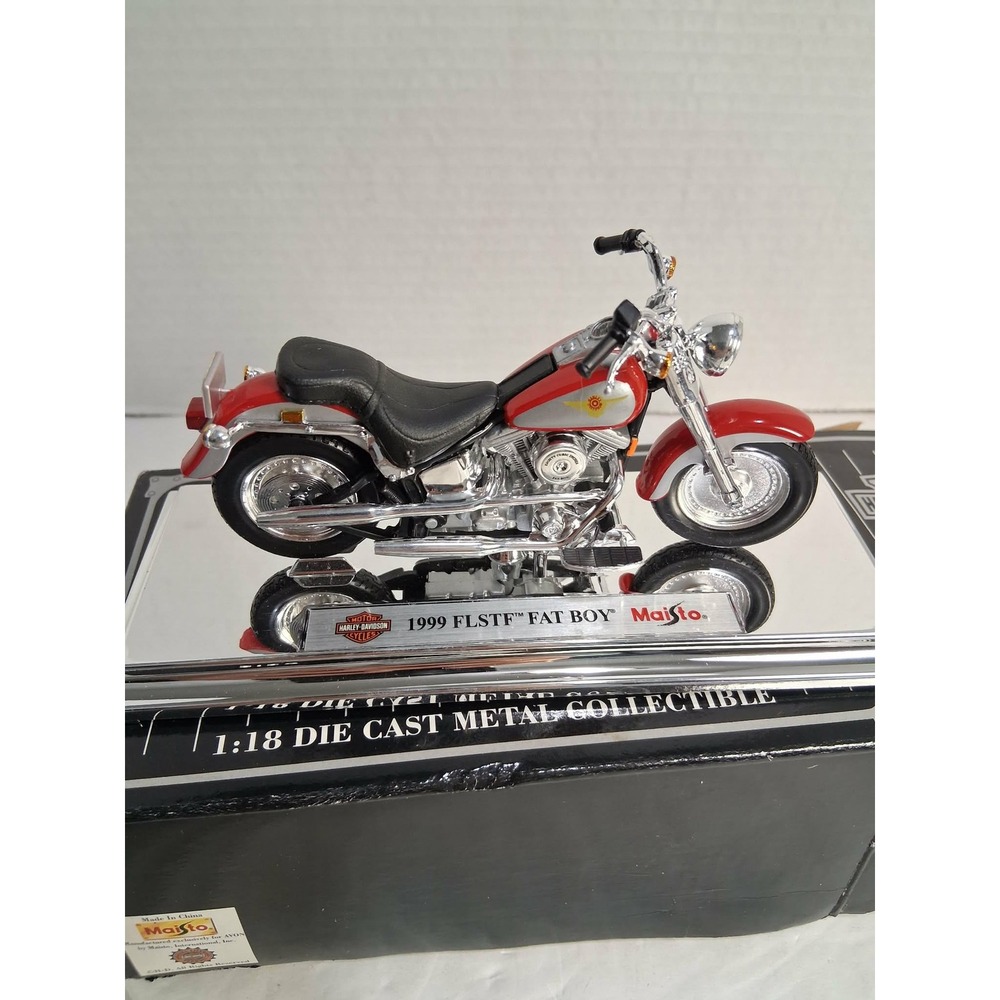 Maisto 1999 Harley Davidson FLSTF Fat Boy Diecast Metal Collectible 1 18 Scale - Picture 2 of 5